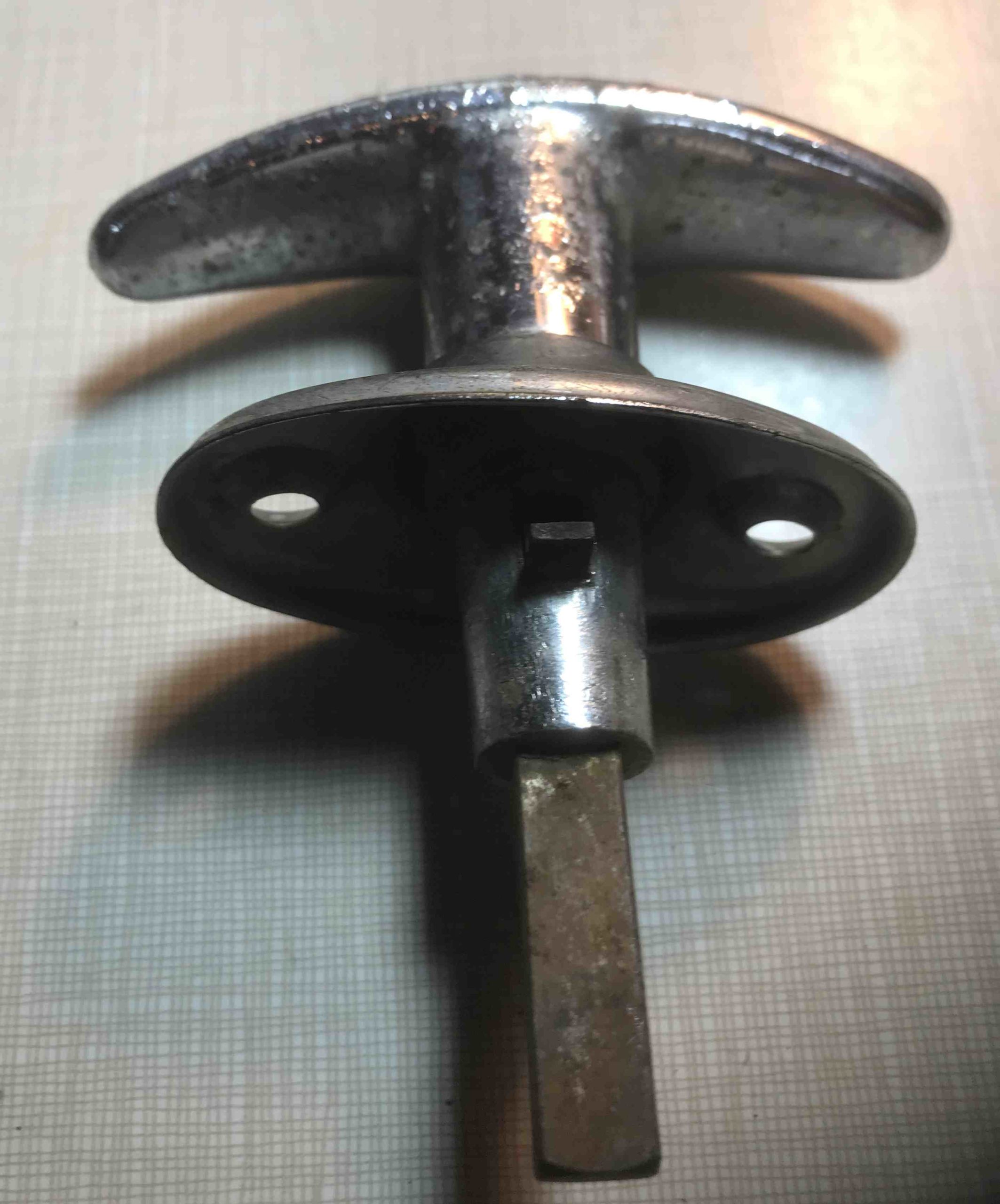 Hudson/Terraplane trunk handle